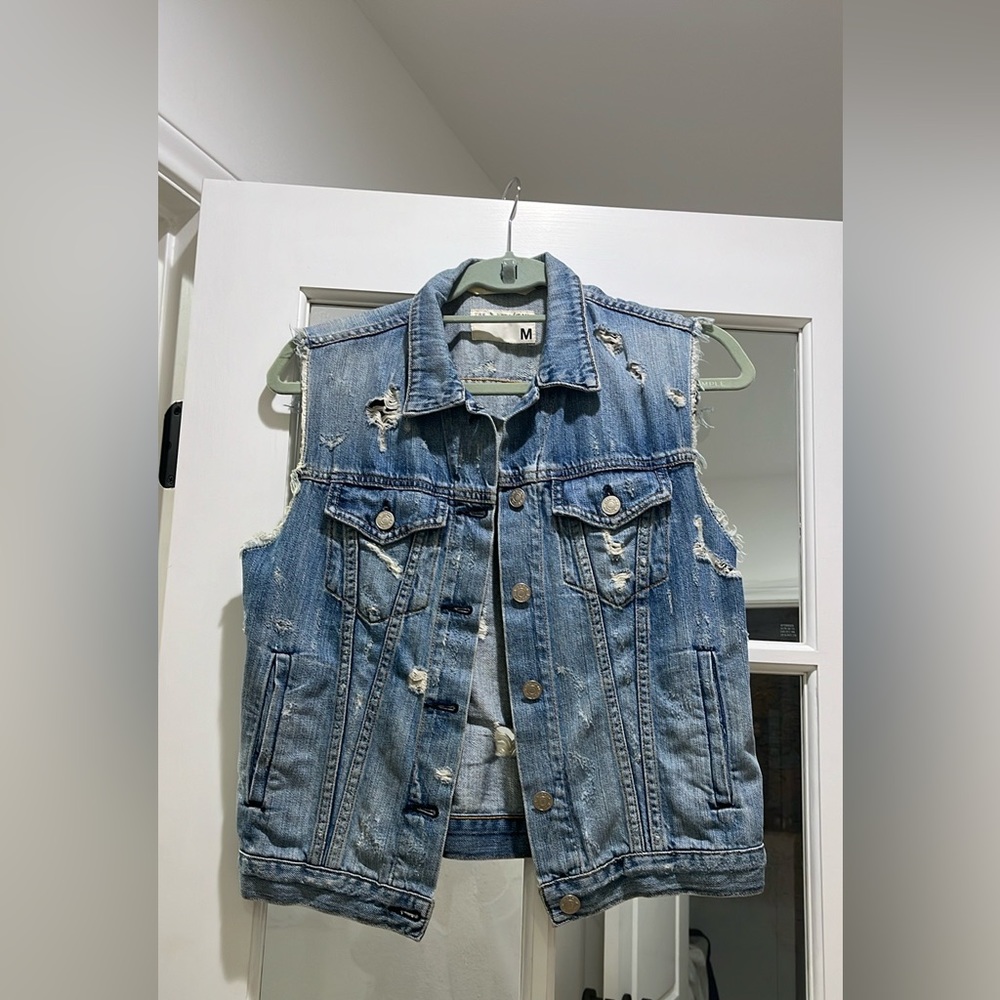Distressed rag and bone vest never worn